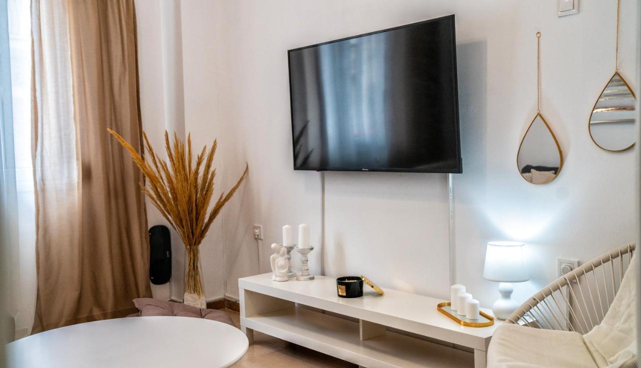Lux Garden Apartment Near Acropolis In The Heart Of Athens Exterior photo